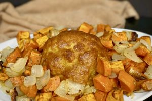Roasted Cauliflower With Sweet Potatoes and Onions