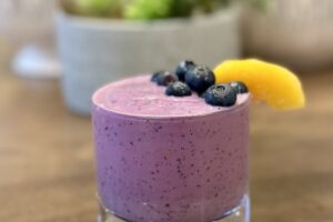 Blueberry Mango Protein Smoothie